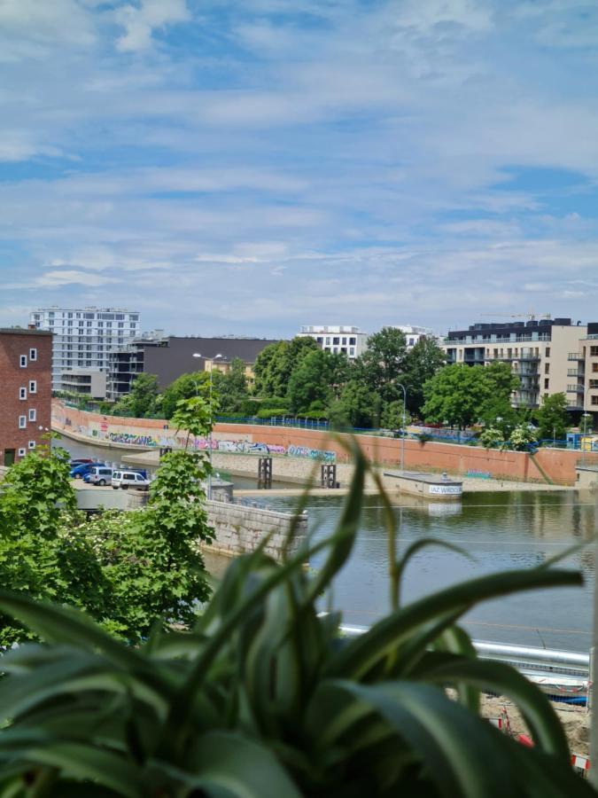 Apartment Cosy ~ Odra River View ~ 150m Main Square Wroclaw