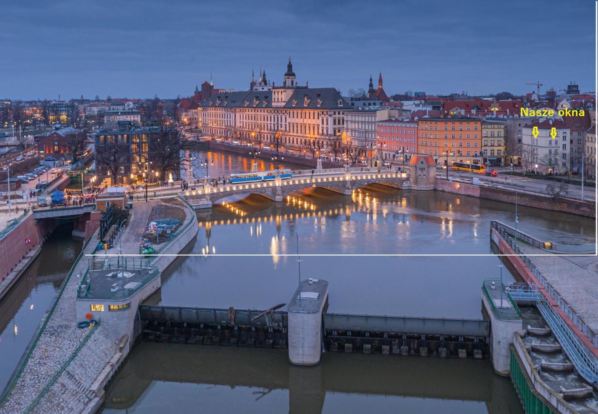 Apartment Cosy ~ Odra River View ~ 150m Main Square Wroclaw