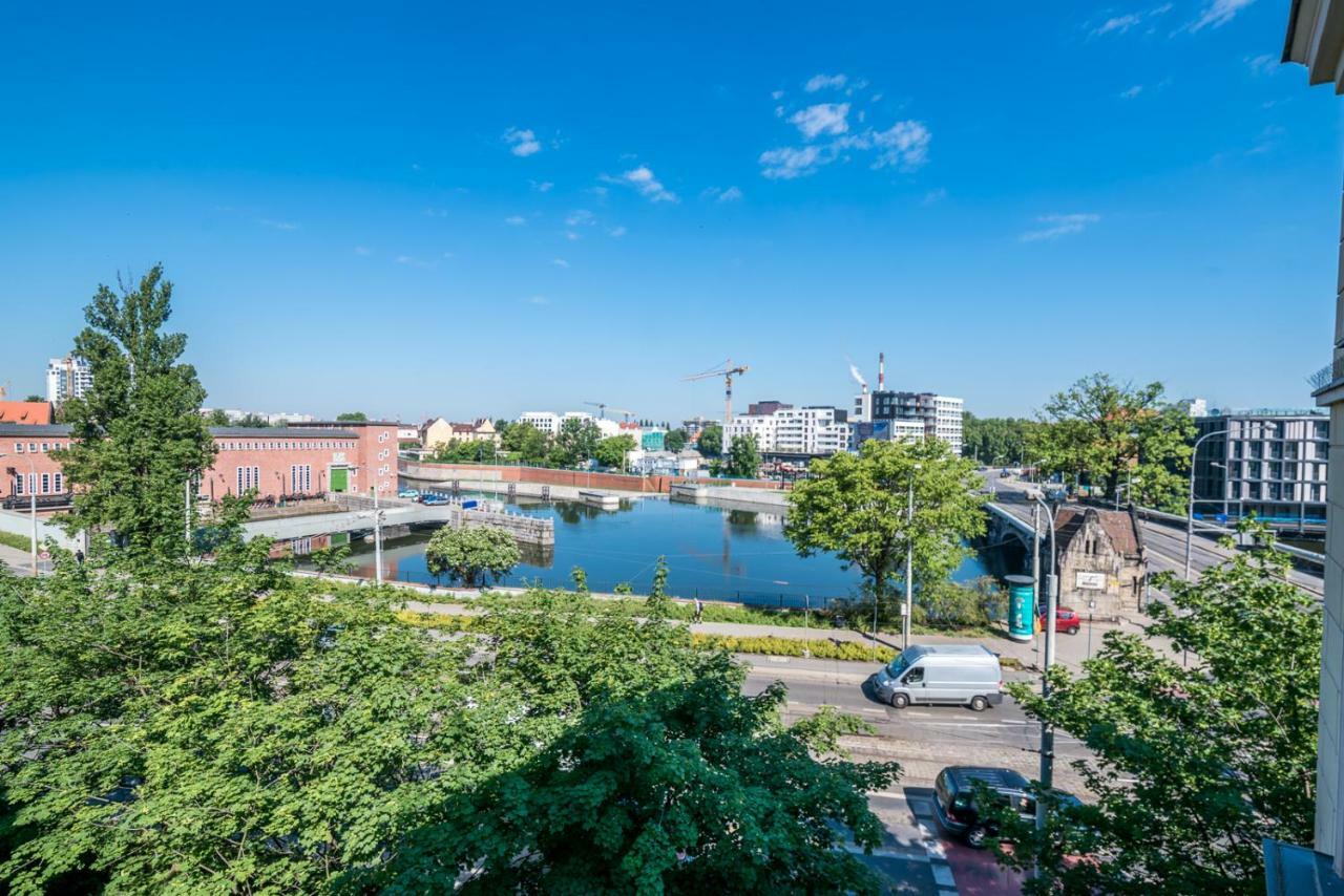 Cosy ~ Odra River View ~ 150m Main Square Apartment *